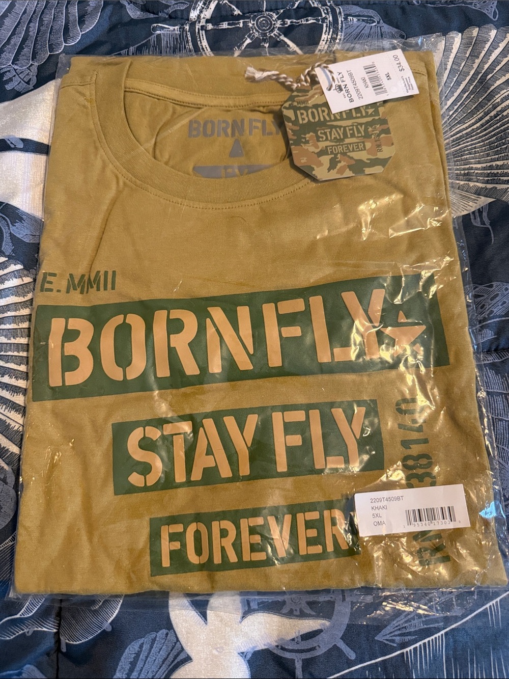 BORNFLY Men's Short Sleeve Tee - Khaki Stay Fly Graphic
